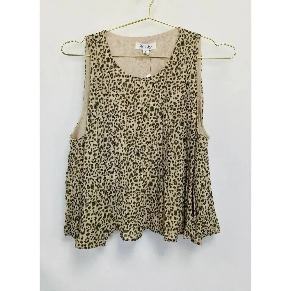 NWT She +‎ Sky Womens Tan Gray Leopard Print Pleated A-Line Swing Tank Top Large